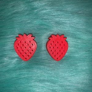 Strawberry Straw Topper